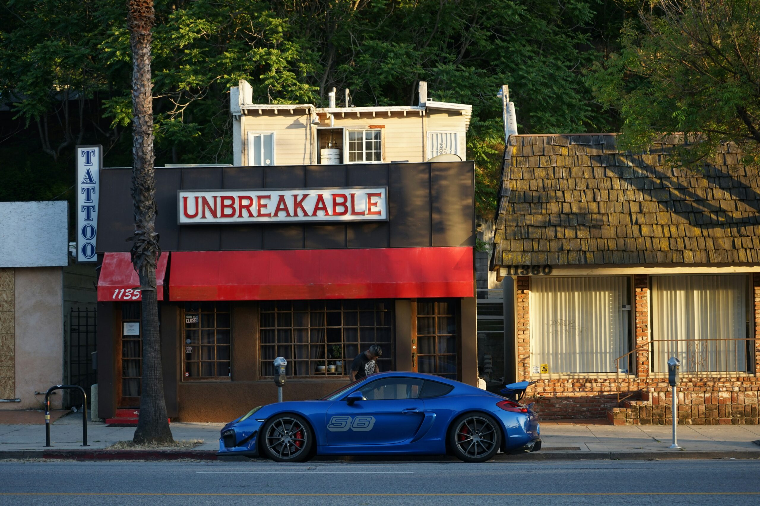 “Unbreakable: The Best Twist Movie of the 21st Century”